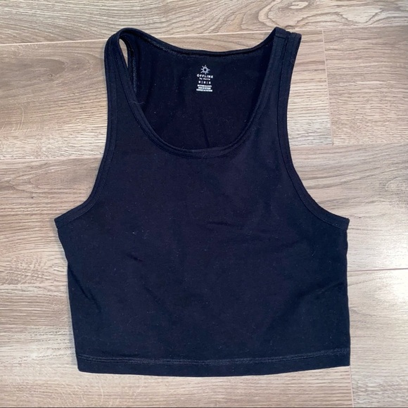 Aerie Offline OG tank top, medium, black - Picture 3 of 3